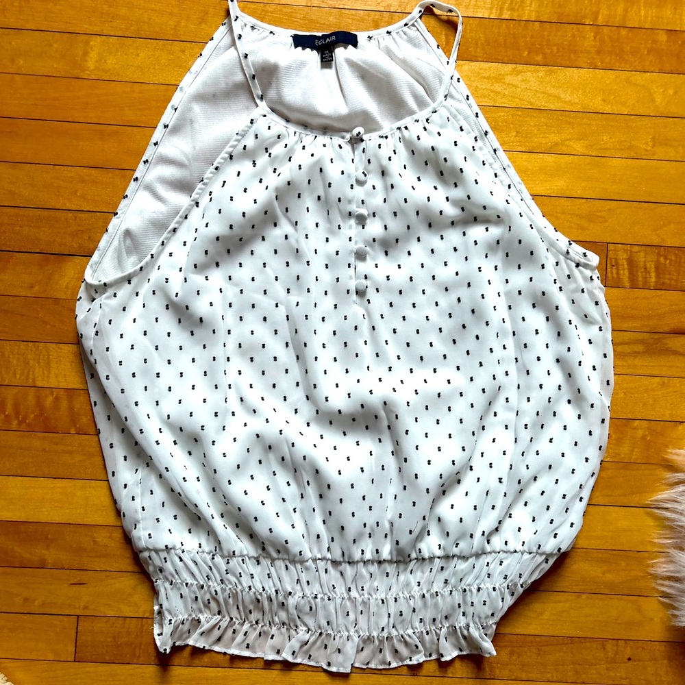 Eclair sleeveless blouse